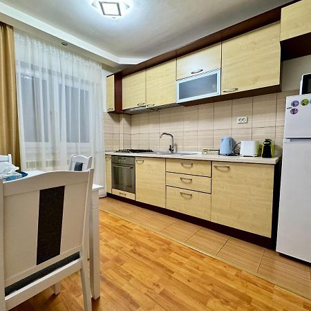 דירות סוסאבה Altheda Living Eroilor 116-A4 מראה חיצוני תמונה
