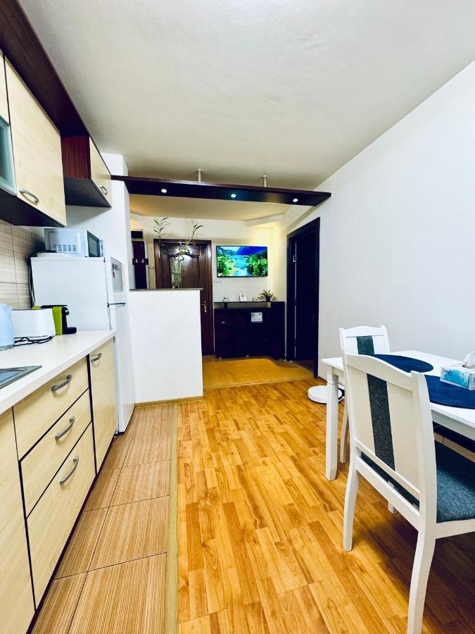 דירות סוסאבה Altheda Living Eroilor 116-A4 מראה חיצוני תמונה